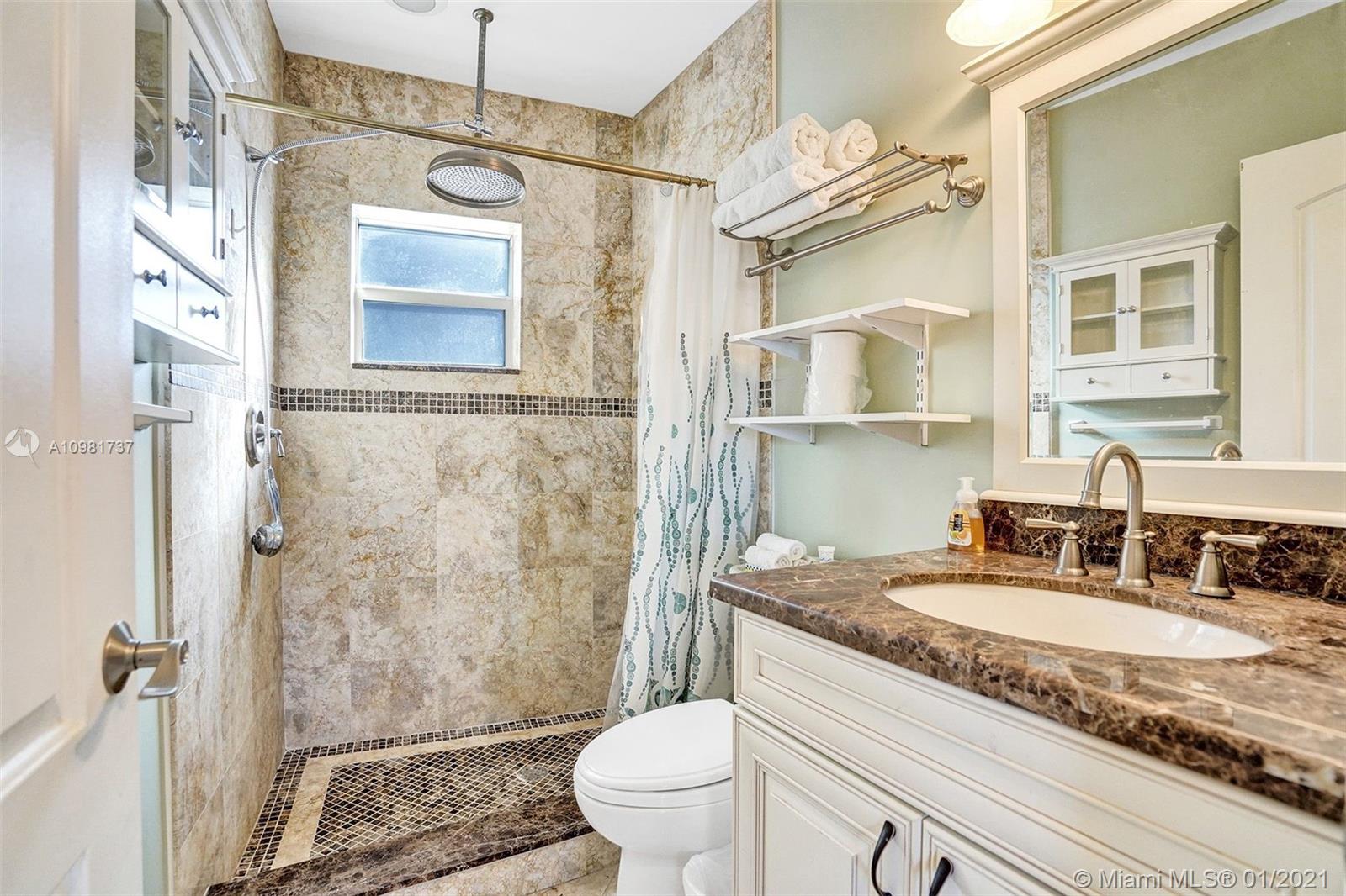 See details / 3118 sq. ft. $ 2021-01-11 0 Photo