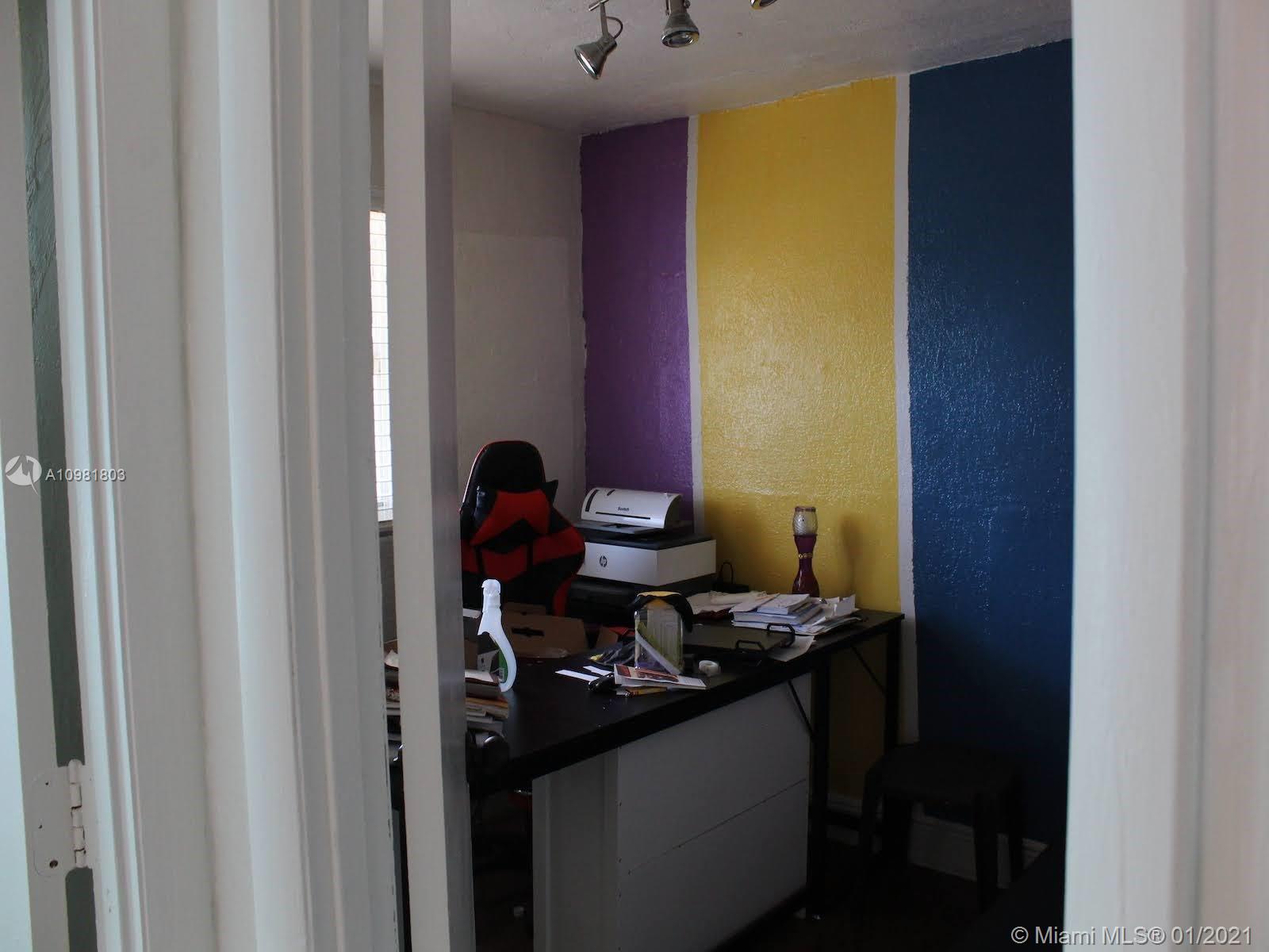 See details / 1255 sq. ft. $ 2021-01-11 0 Photo