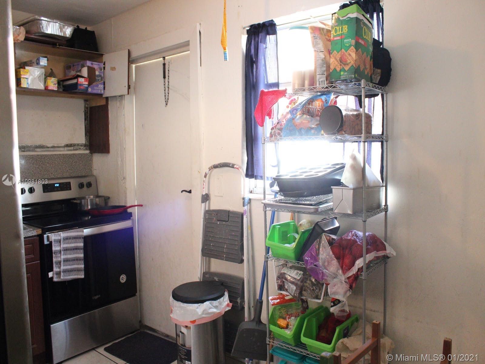 See details / 1255 sq. ft. $ 2021-01-11 0 Photo