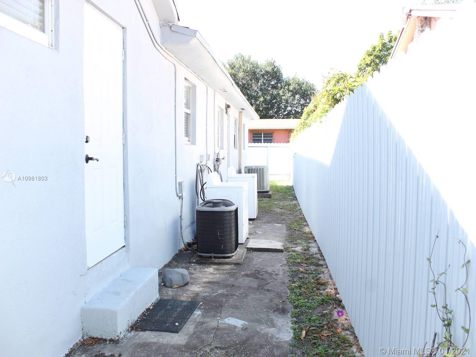 See details / 1255 sq. ft. $ 2021-01-11 0 Photo
