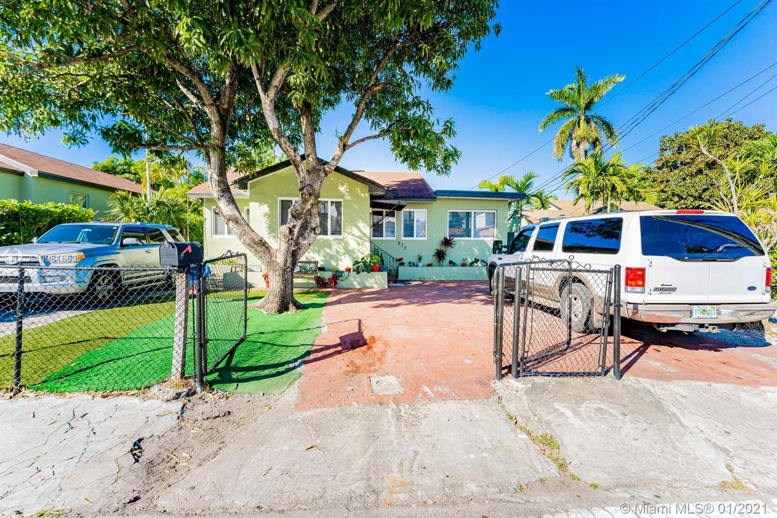 See details / 1299 sq. ft. $ 2021-01-11 0 Photo