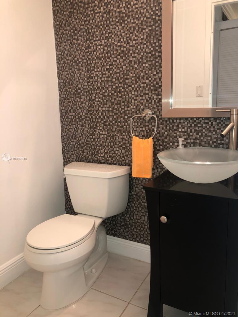Photo of 16919 Bay Rd #1022, Sunny Isles Beach, Florida, 33160 -