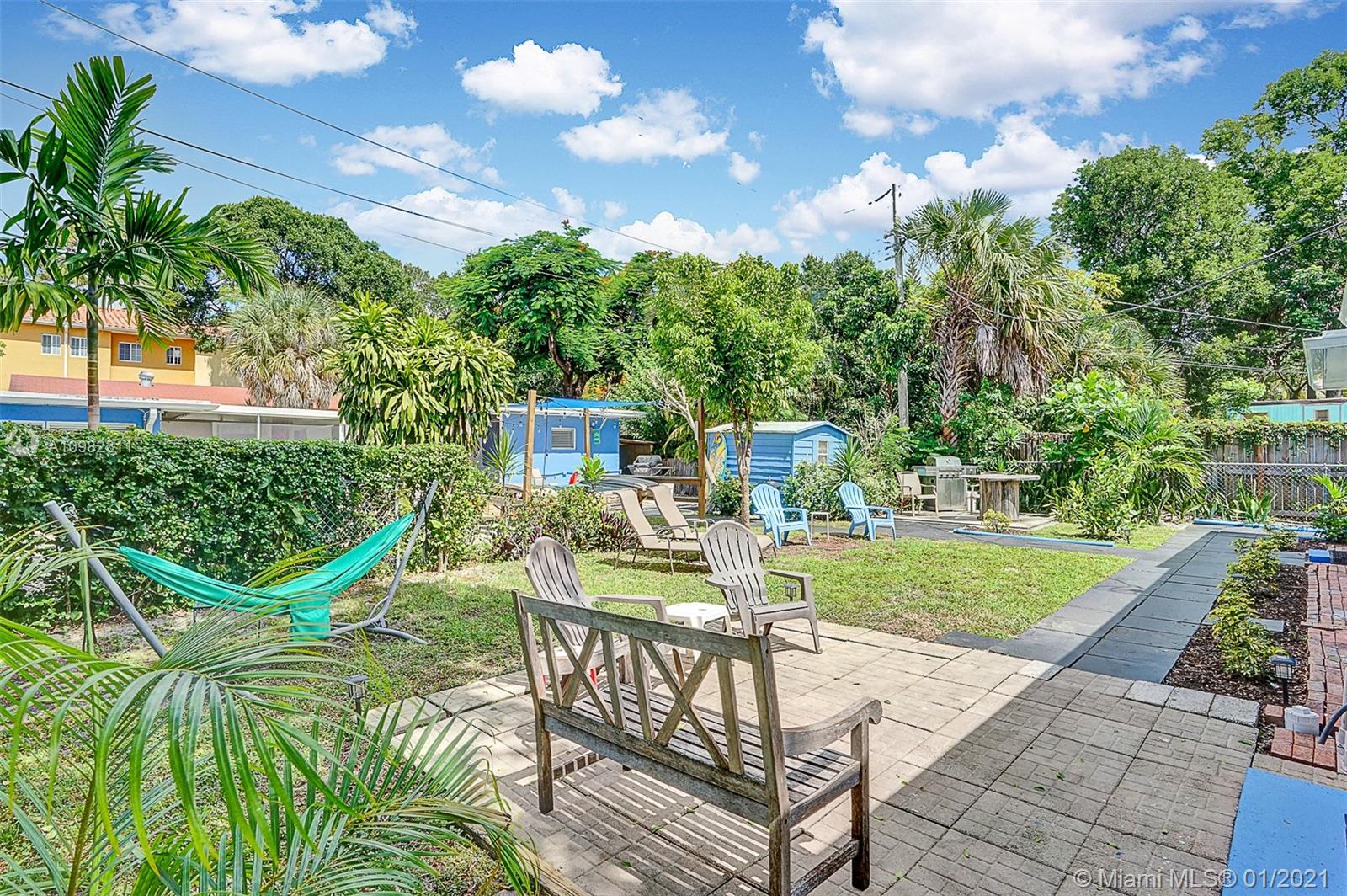 See details / 1596 sq. ft. $ 2021-01-28 0 Photo