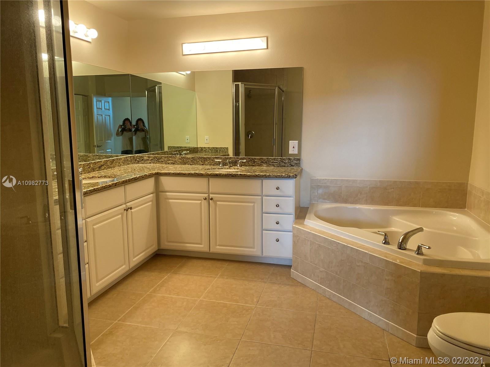 Photo of 3001 185th St #512, Aventura, Florida, 33180 -