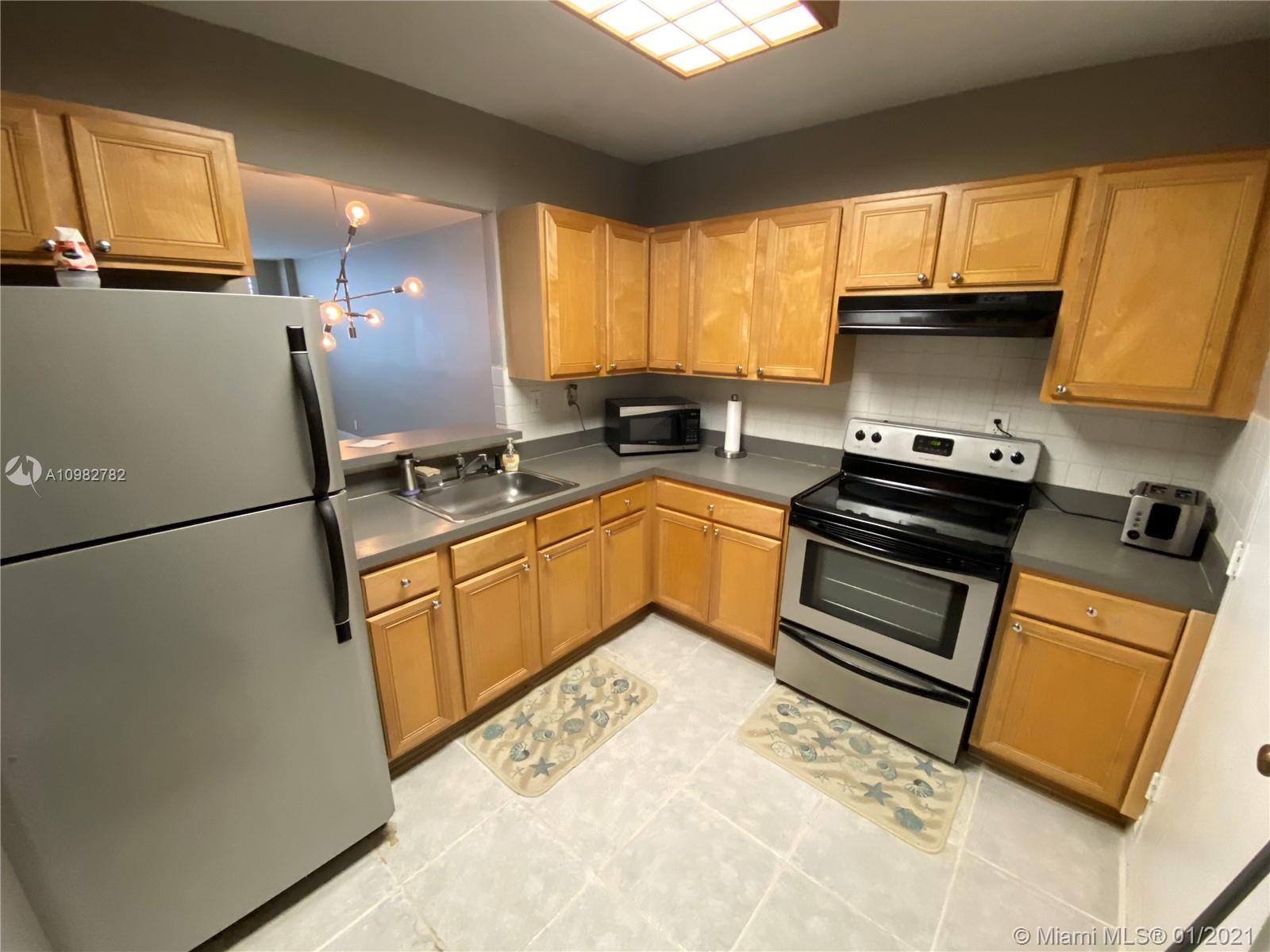 Photo of 3725 Ocean Dr #607, Hollywood, Florida, 33019 -