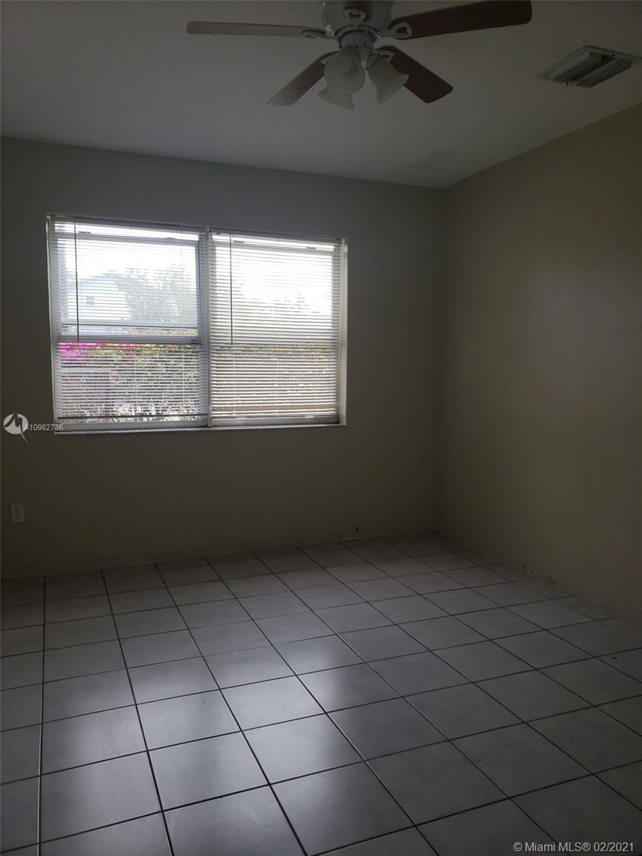 See details / 1620 sq. ft. $ 2021-01-13 0 Photo