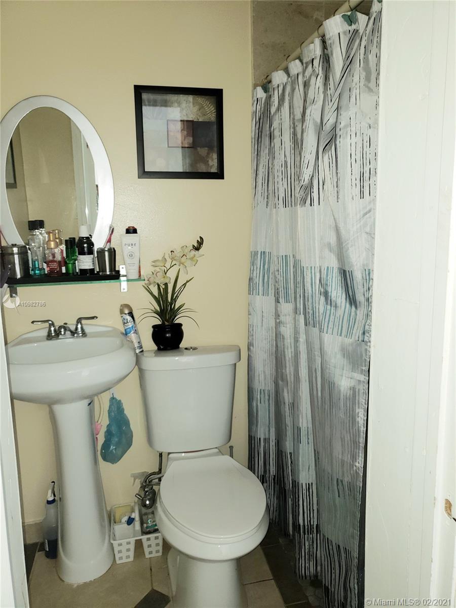 See details / 1620 sq. ft. $ 2021-01-13 0 Photo