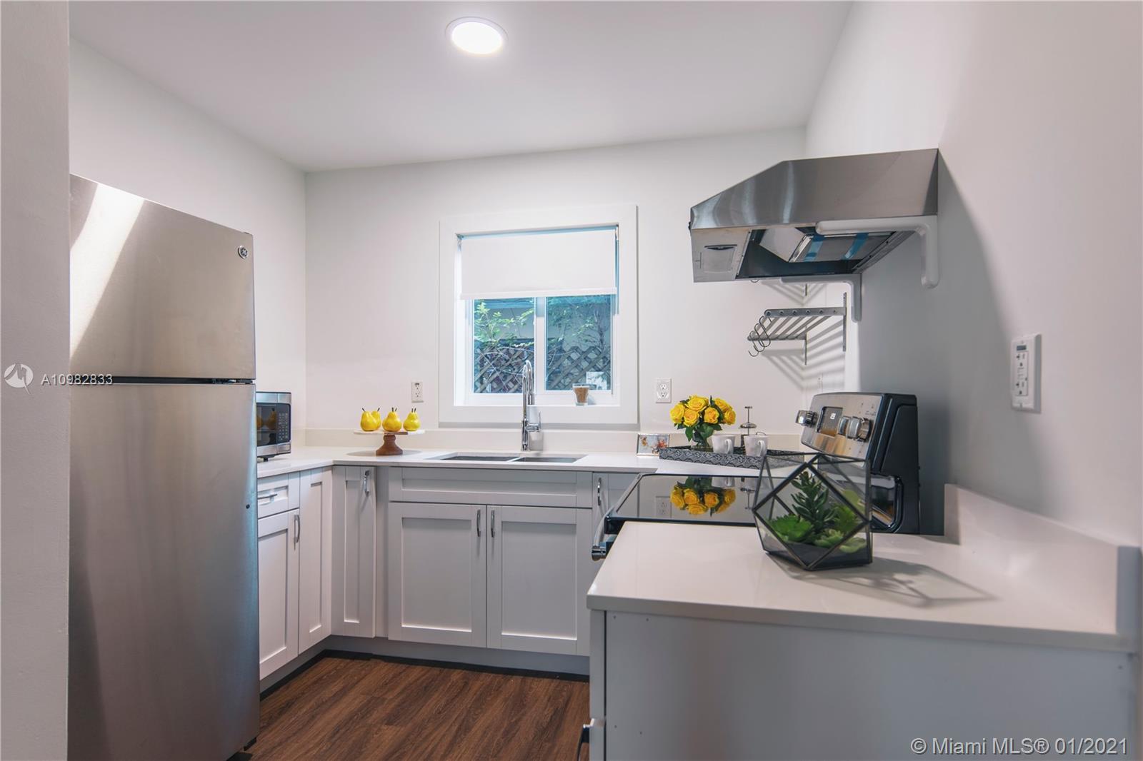 See details / sq. ft. $ 2021-01-13 0 Photo
