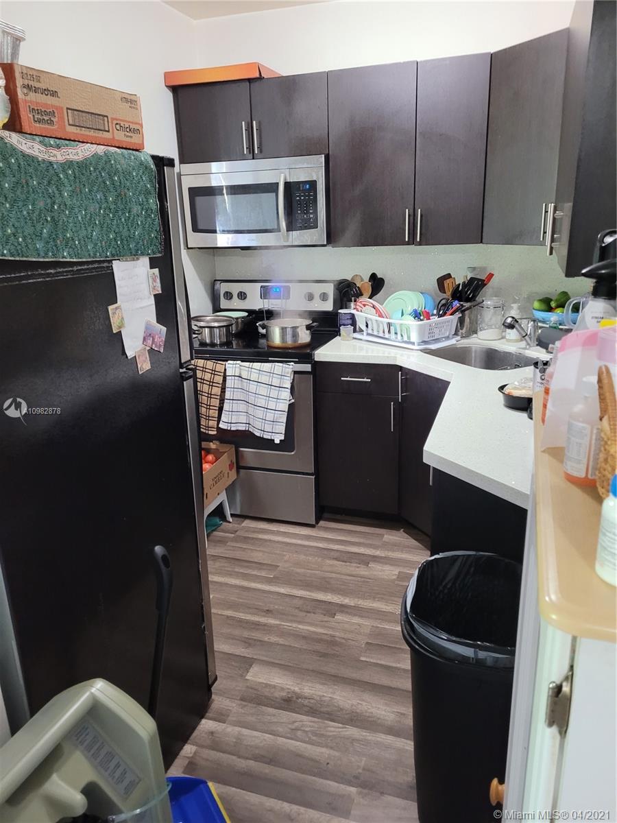 See details / 1299 sq. ft. $ 2021-01-13 0 Photo