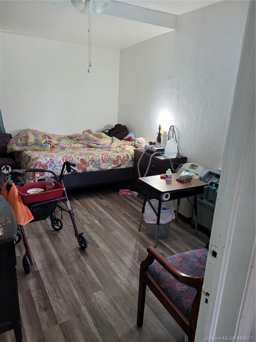 See details / 1299 sq. ft. $ 2021-01-13 0 Photo