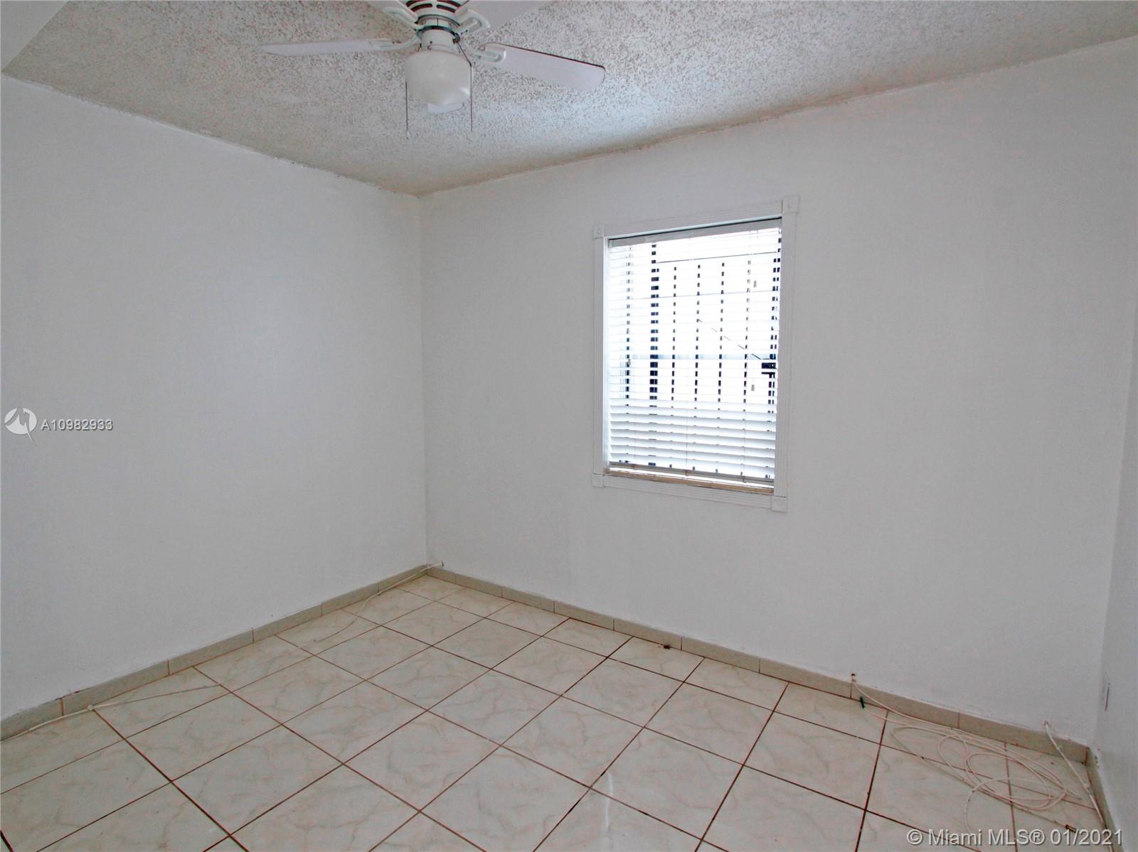 See details / 2393 sq. ft. $ 2021-01-13 0 Photo