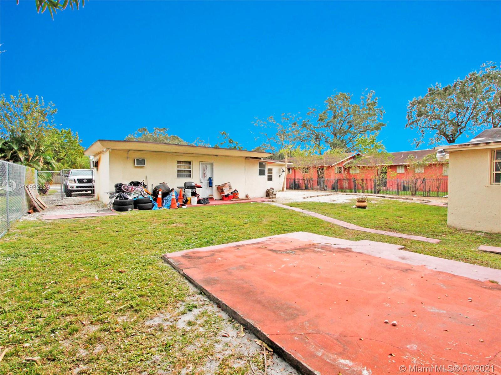 See details / 2393 sq. ft. $ 2021-01-13 0 Photo