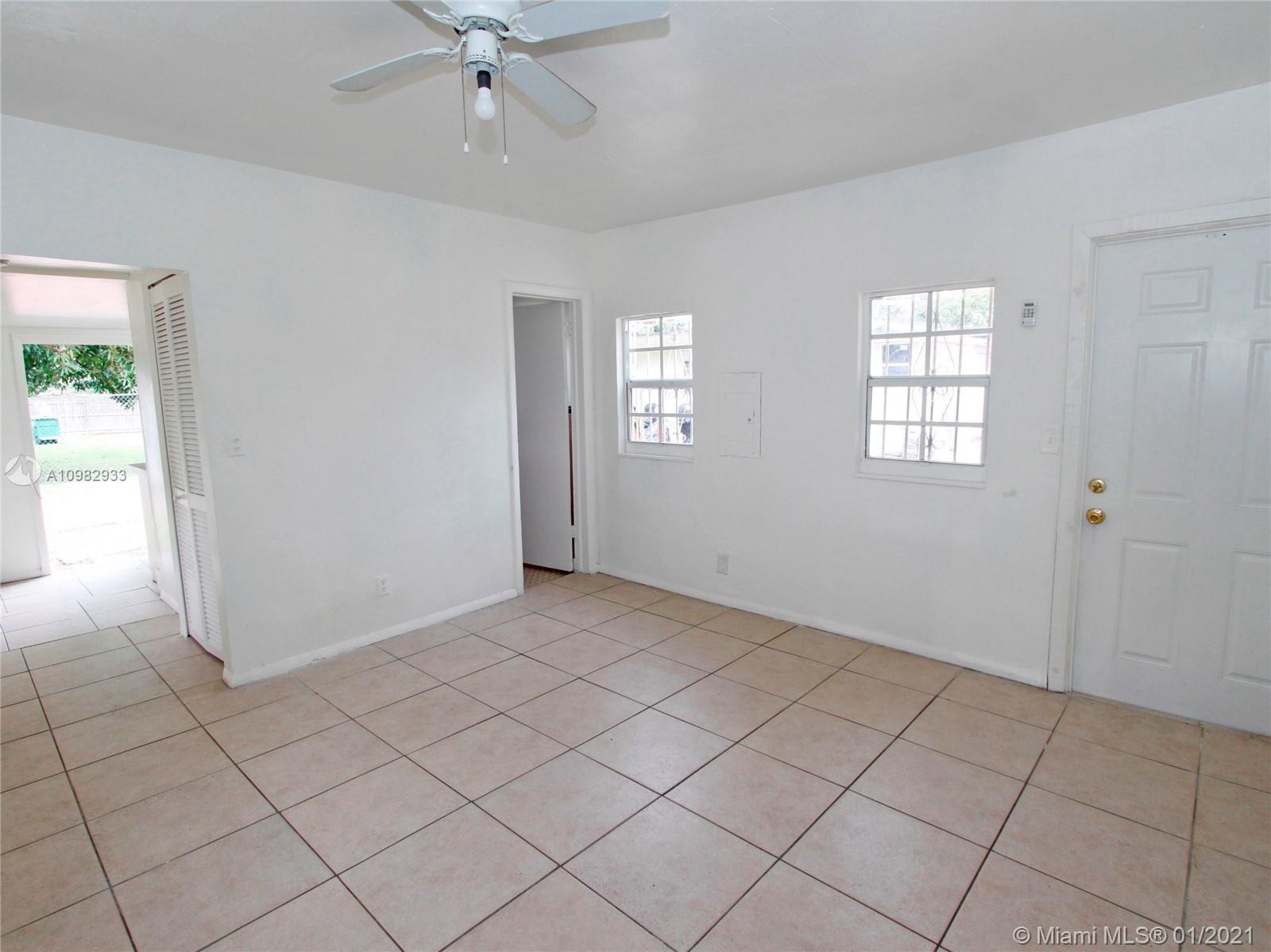 See details / 2393 sq. ft. $ 2021-01-13 0 Photo