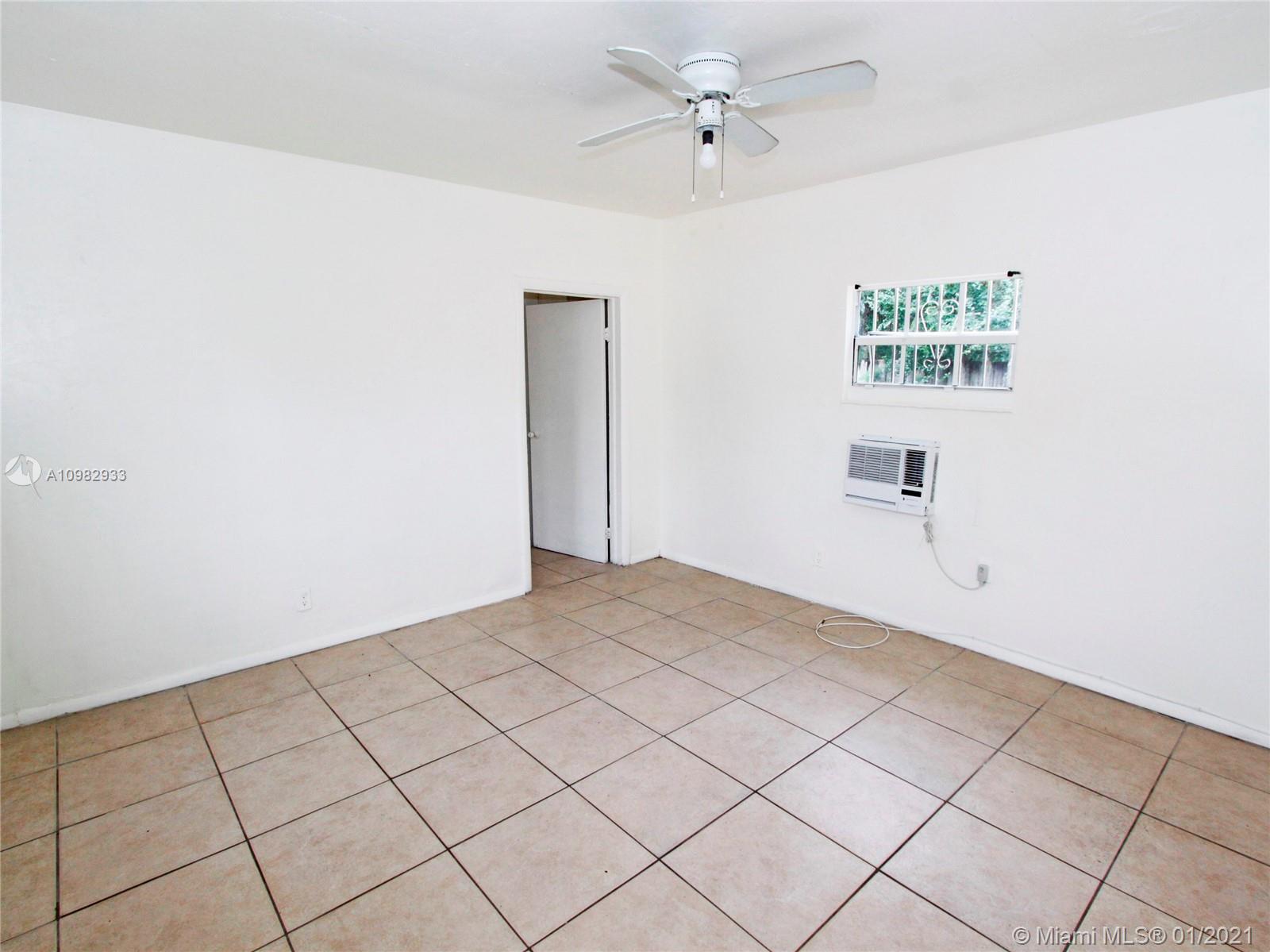 See details / 2393 sq. ft. $ 2021-01-13 0 Photo