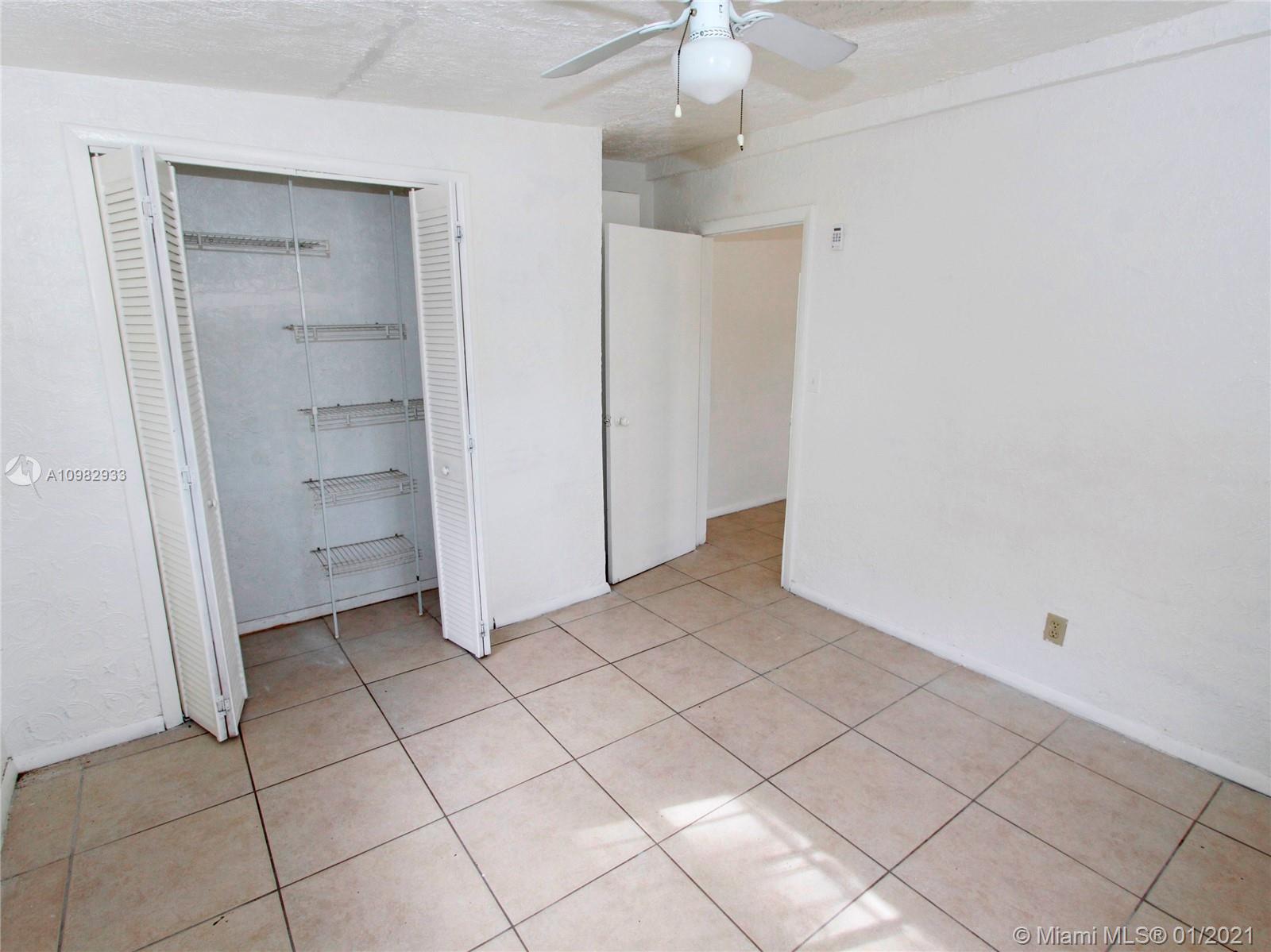 See details / 2393 sq. ft. $ 2021-01-13 0 Photo
