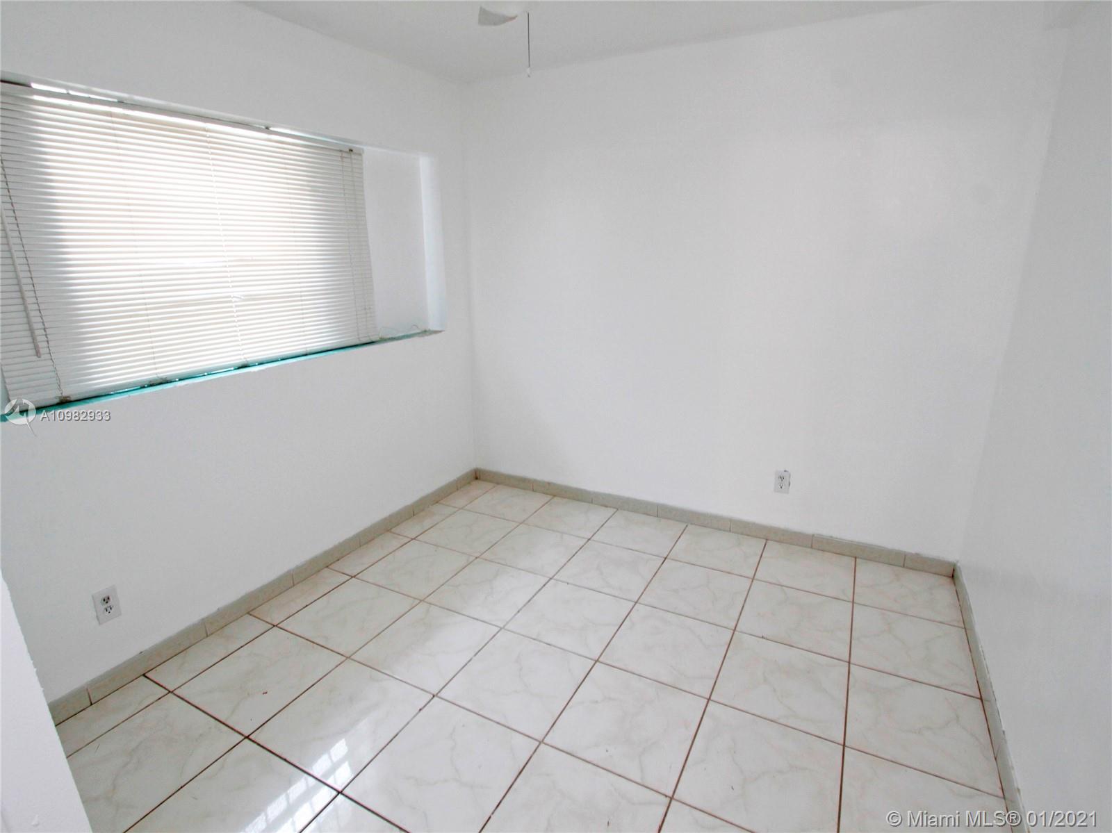 See details / 2393 sq. ft. $ 2021-01-13 0 Photo