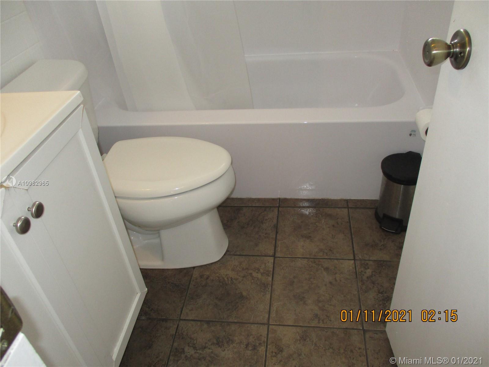 See details / 2312 sq. ft. $ 2021-02-21 0 Photo