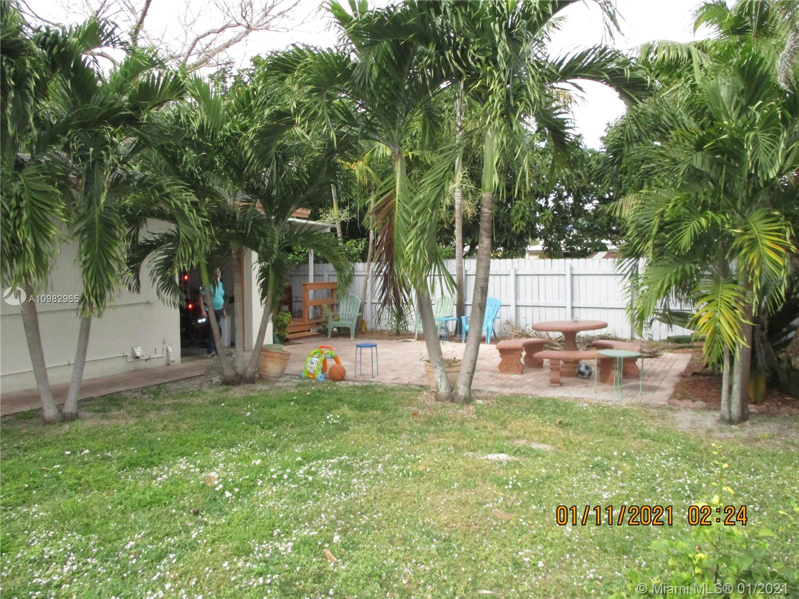 See details / 2312 sq. ft. $ 2021-02-21 0 Photo