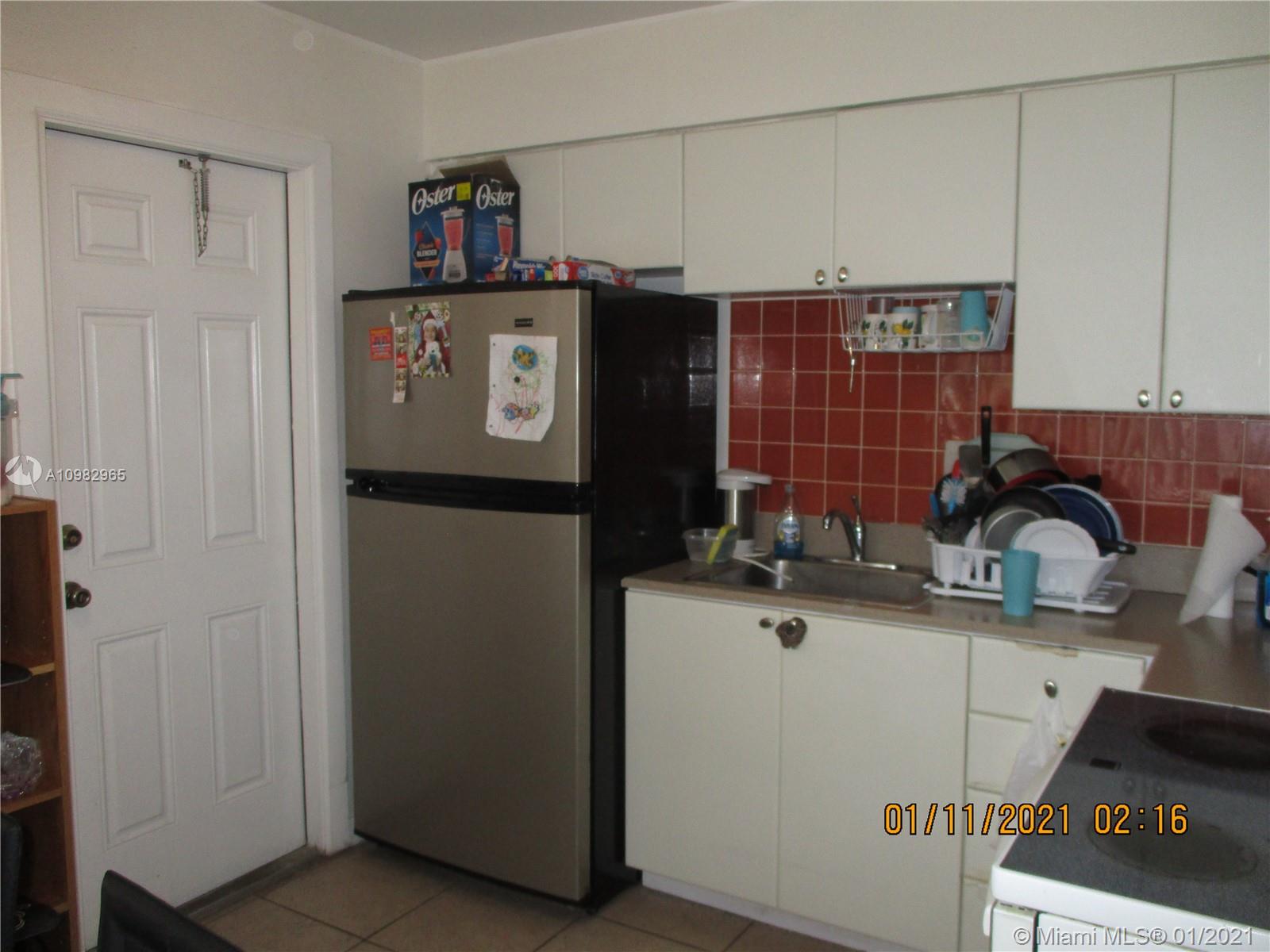 See details / 2312 sq. ft. $ 2021-02-21 0 Photo