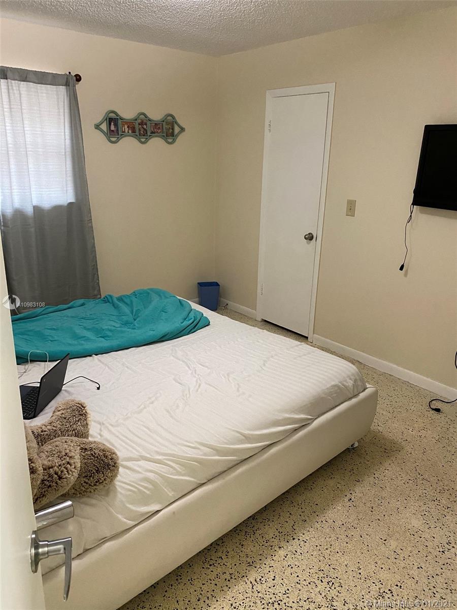 See details / 2633 sq. ft. $ 2021-01-20 0 Photo