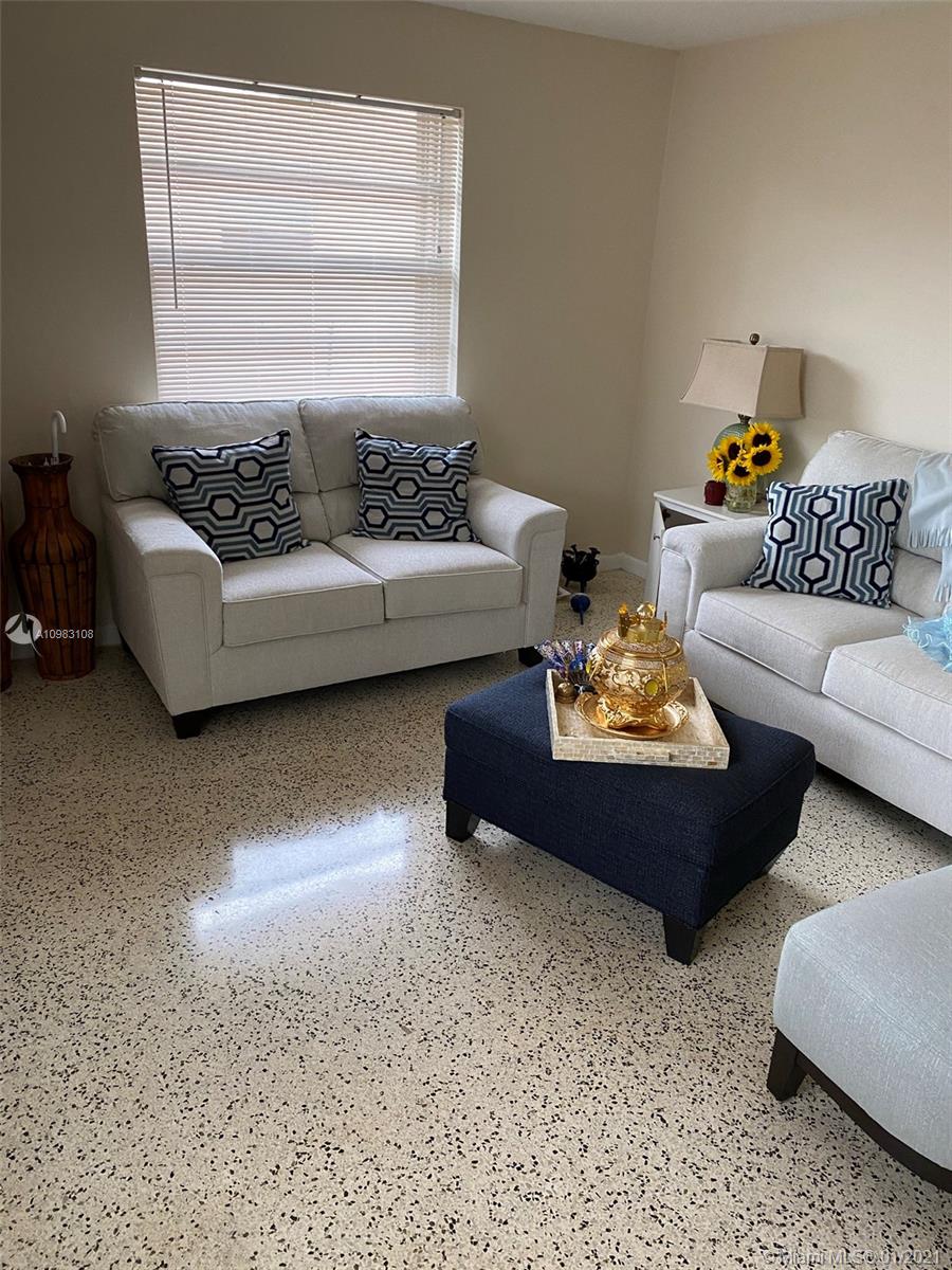 See details / 2633 sq. ft. $ 2021-01-20 0 Photo