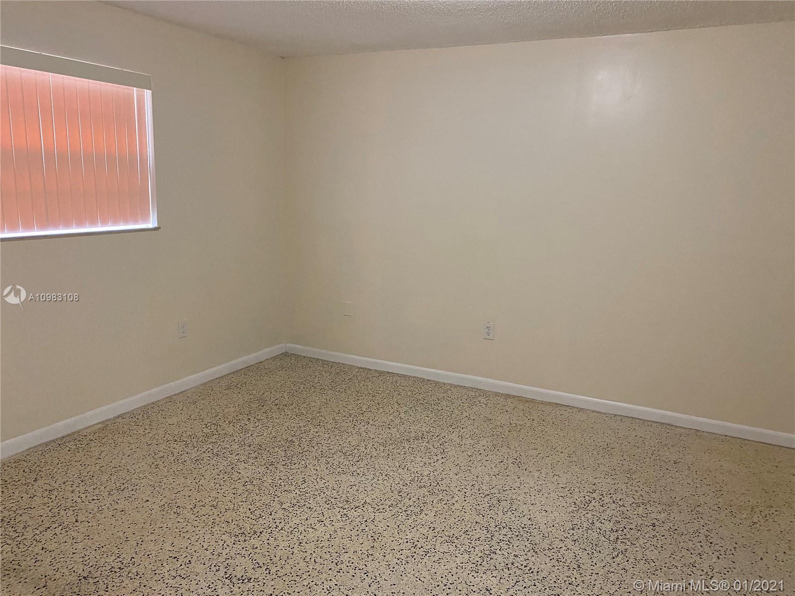 See details / 2633 sq. ft. $ 2021-01-20 0 Photo