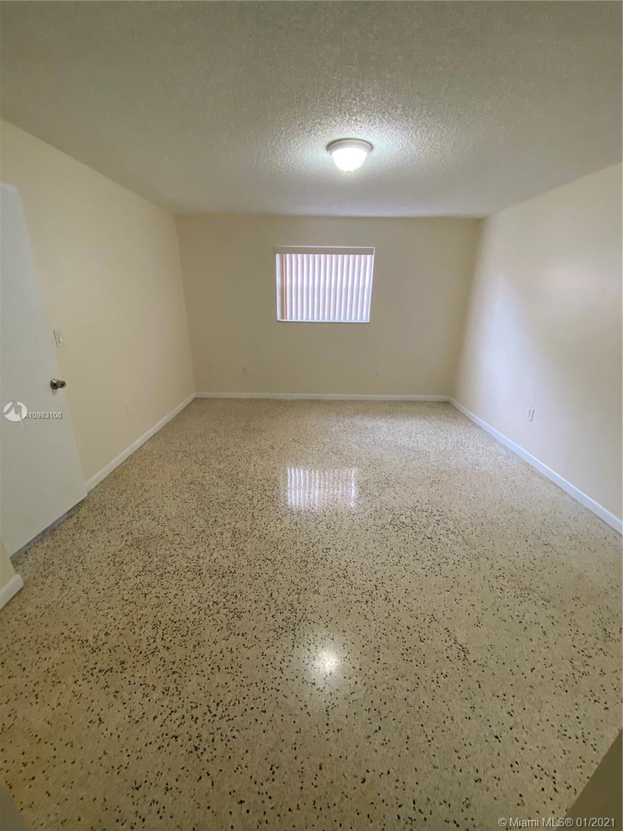 See details / 2633 sq. ft. $ 2021-01-20 0 Photo