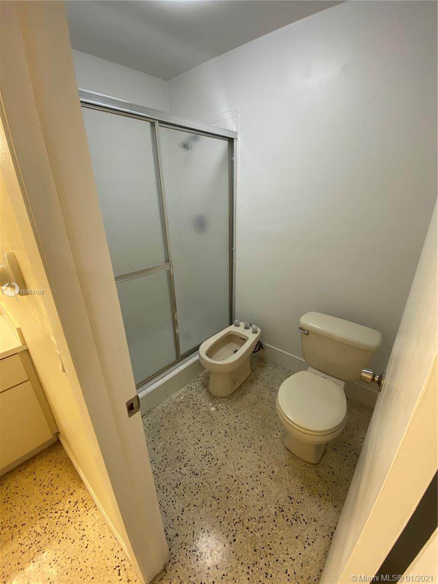 See details / 2633 sq. ft. $ 2021-01-20 0 Photo