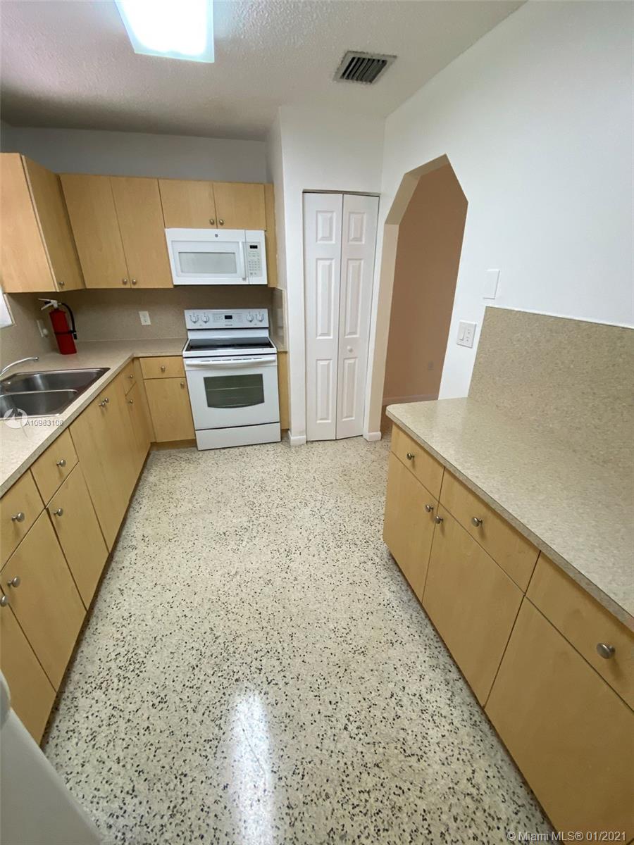 See details / 2633 sq. ft. $ 2021-01-20 0 Photo