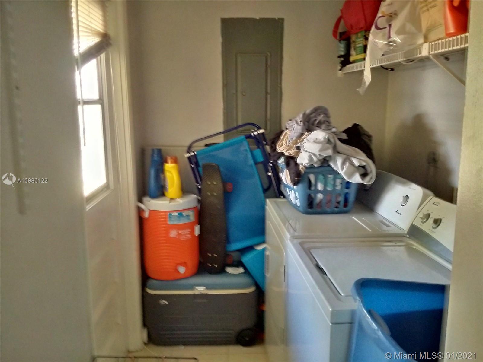 See details / 2280 sq. ft. $ 2021-01-13 0 Photo