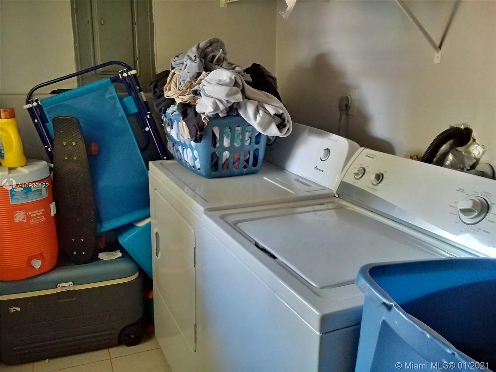 See details / 2280 sq. ft. $ 2021-01-13 0 Photo