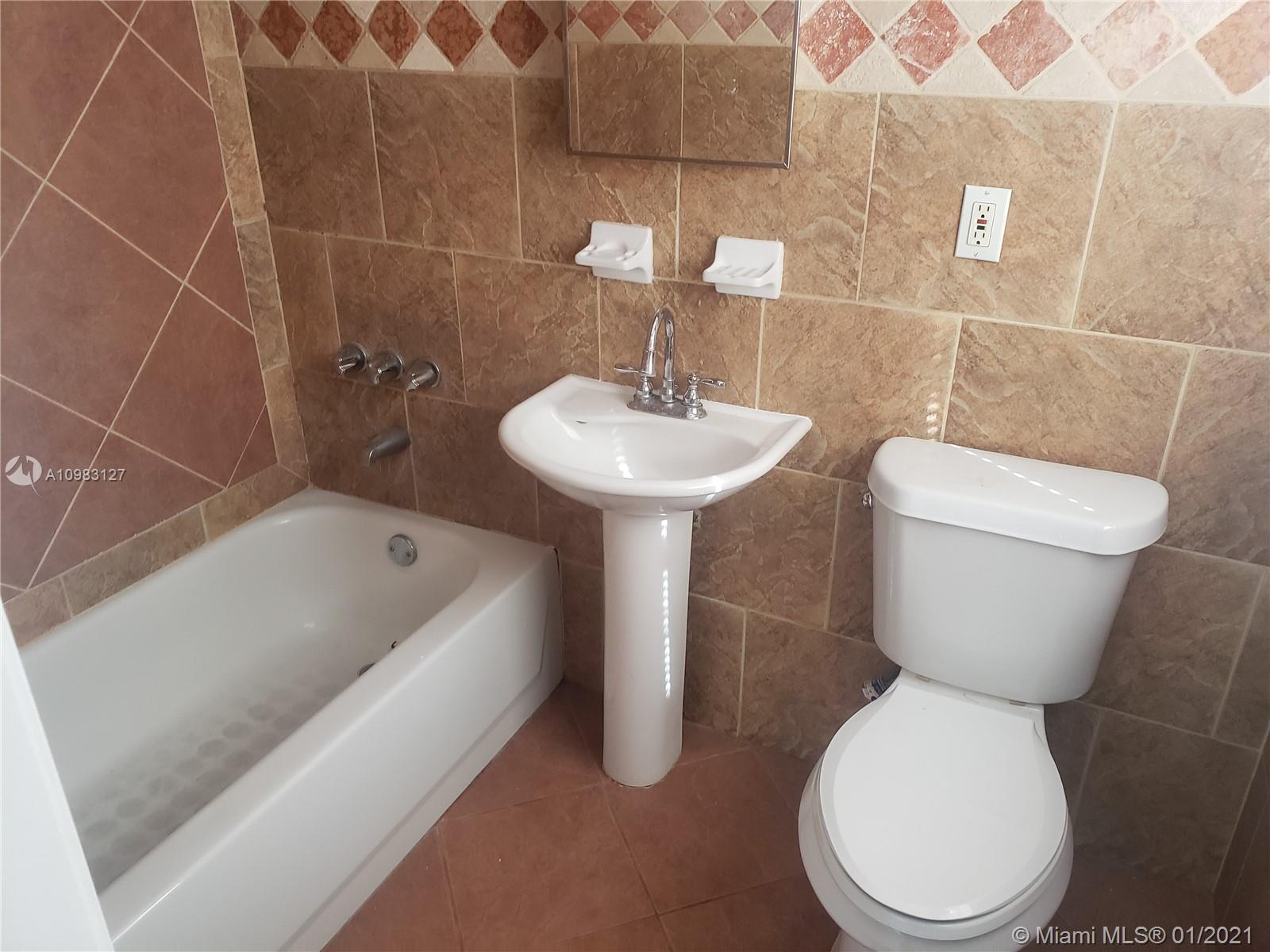 See details / 2236 sq. ft. $ 2021-01-13 0 Photo