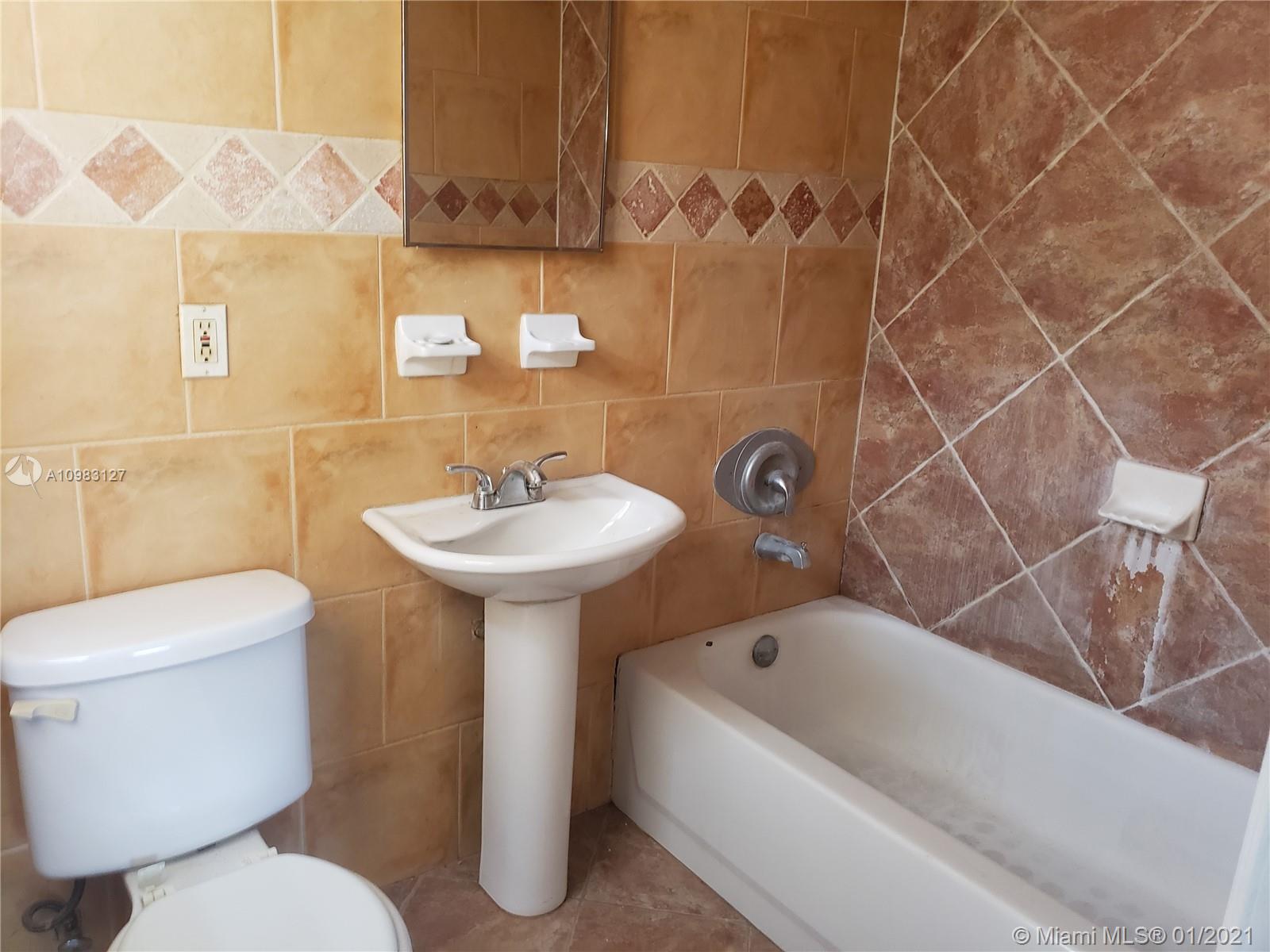 See details / 2236 sq. ft. $ 2021-01-13 0 Photo