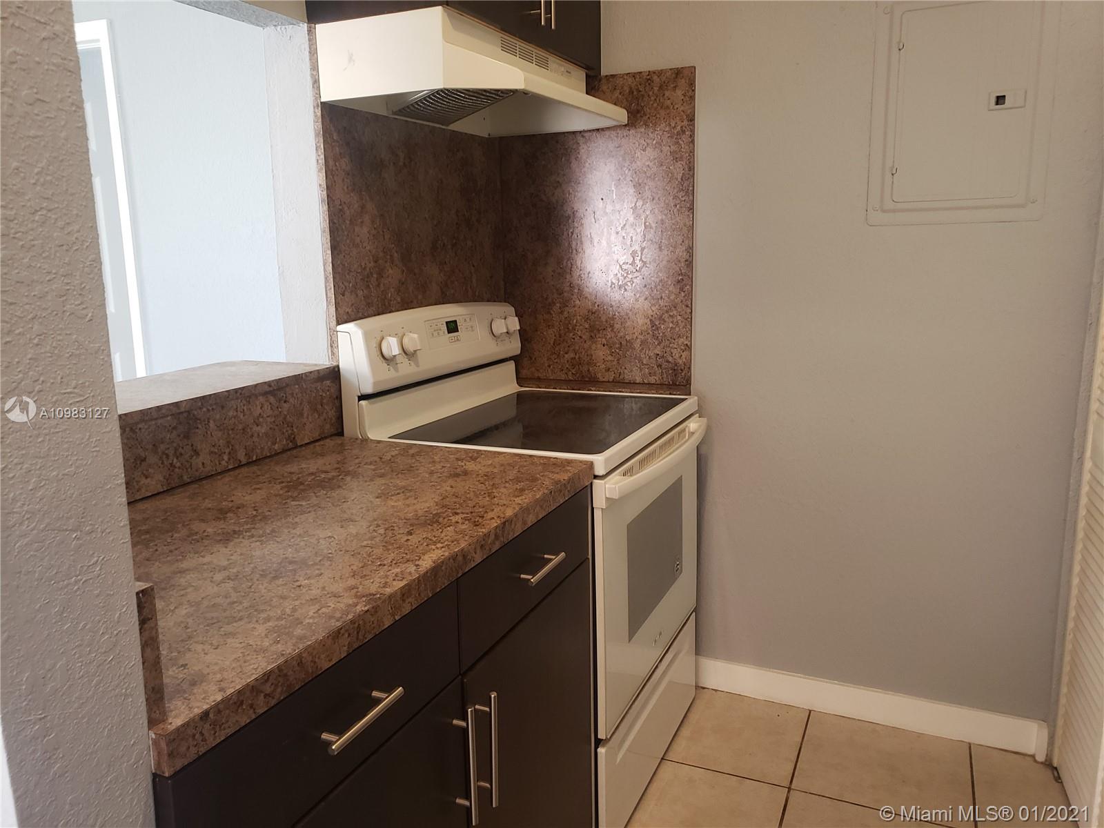 See details / 2236 sq. ft. $ 2021-01-13 0 Photo