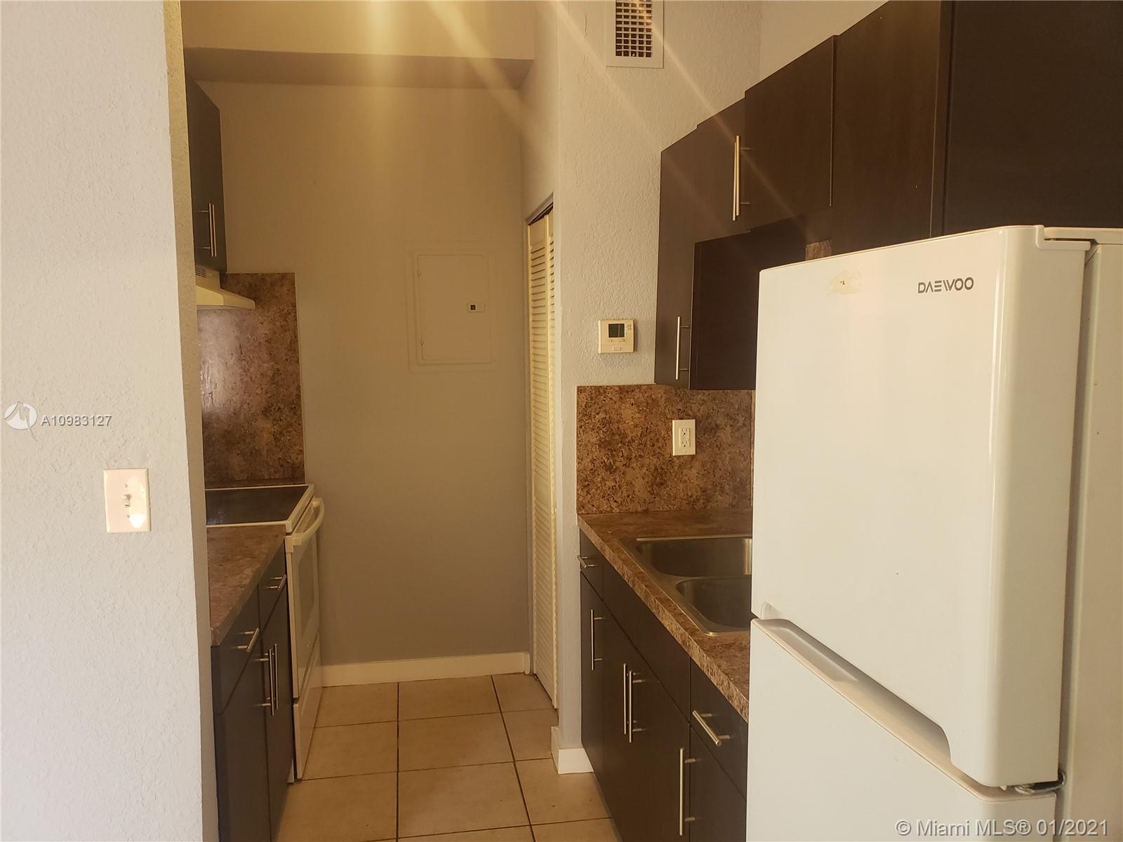 See details / 2236 sq. ft. $ 2021-01-13 0 Photo