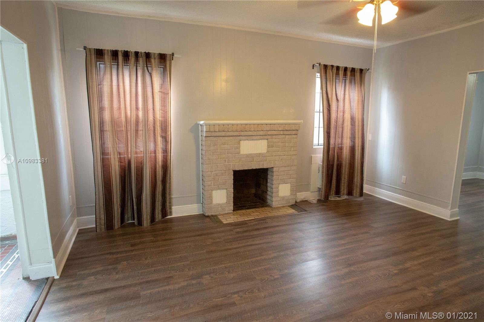 See details / 3474 sq. ft. $ 2021-01-14 0 Photo