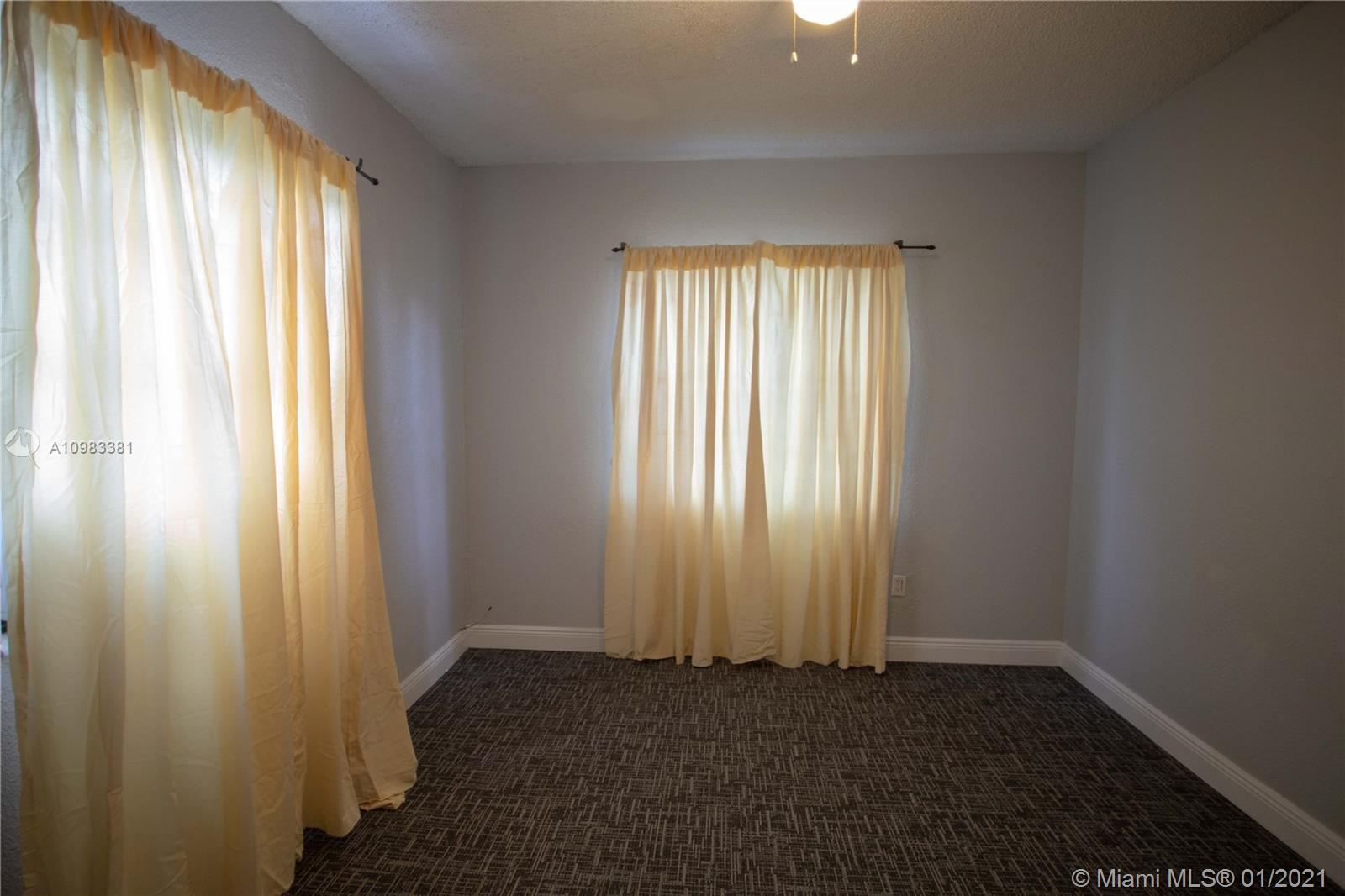 See details / 3474 sq. ft. $ 2021-01-14 0 Photo