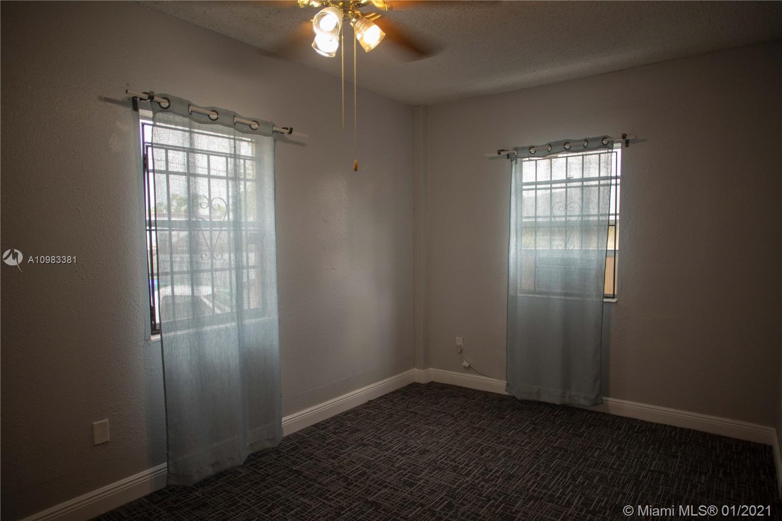 See details / 3474 sq. ft. $ 2021-01-14 0 Photo