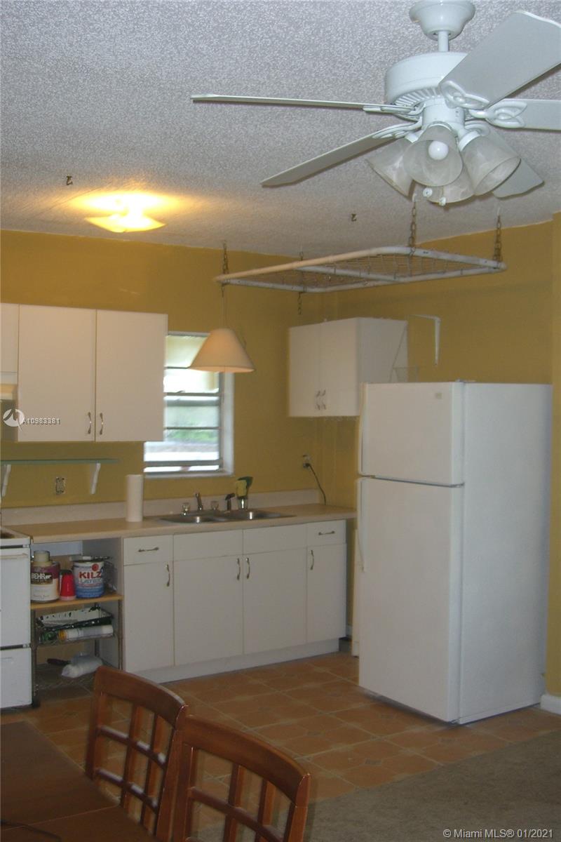 See details / 3474 sq. ft. $ 2021-01-14 0 Photo