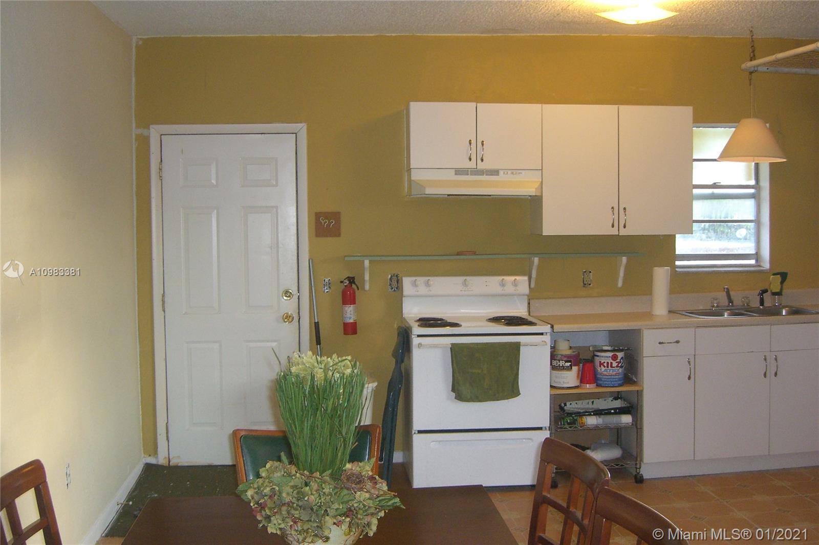 See details / 3474 sq. ft. $ 2021-01-14 0 Photo