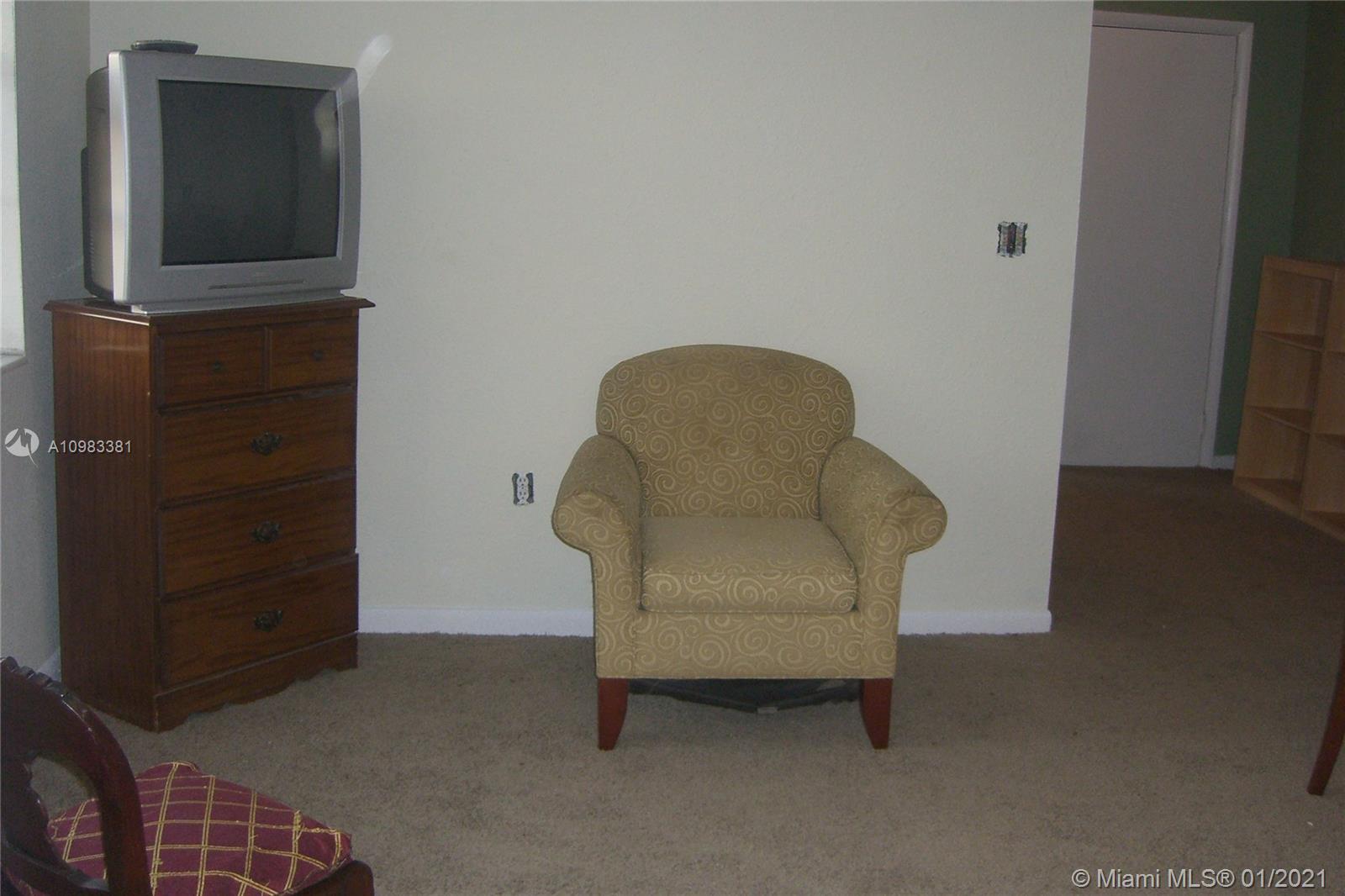 See details / 3474 sq. ft. $ 2021-01-14 0 Photo