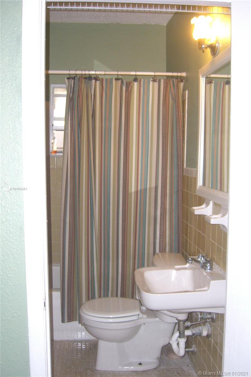 See details / 3474 sq. ft. $ 2021-01-14 0 Photo
