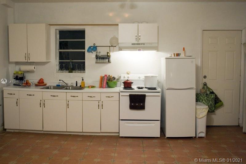 See details / 3474 sq. ft. $ 2021-01-14 0 Photo