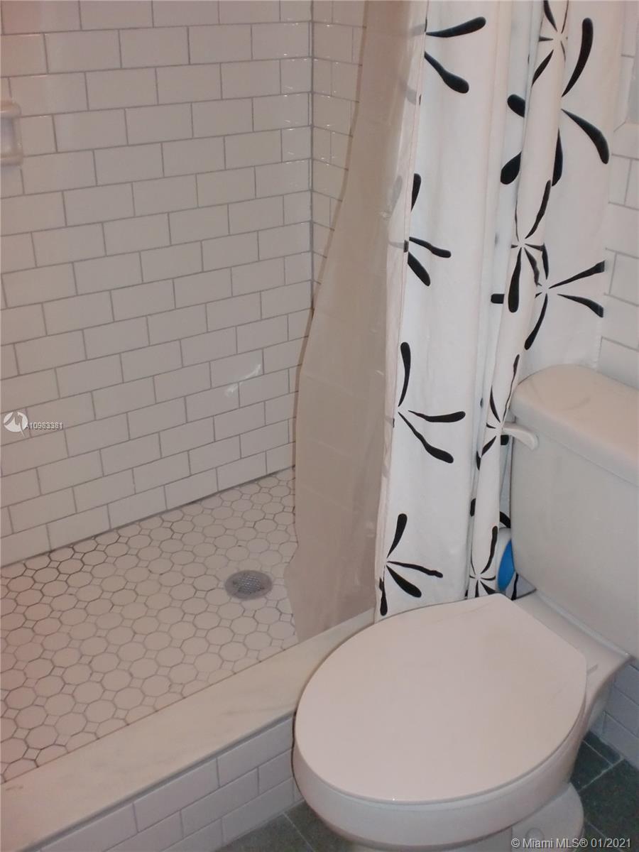 See details / 3474 sq. ft. $ 2021-01-14 0 Photo