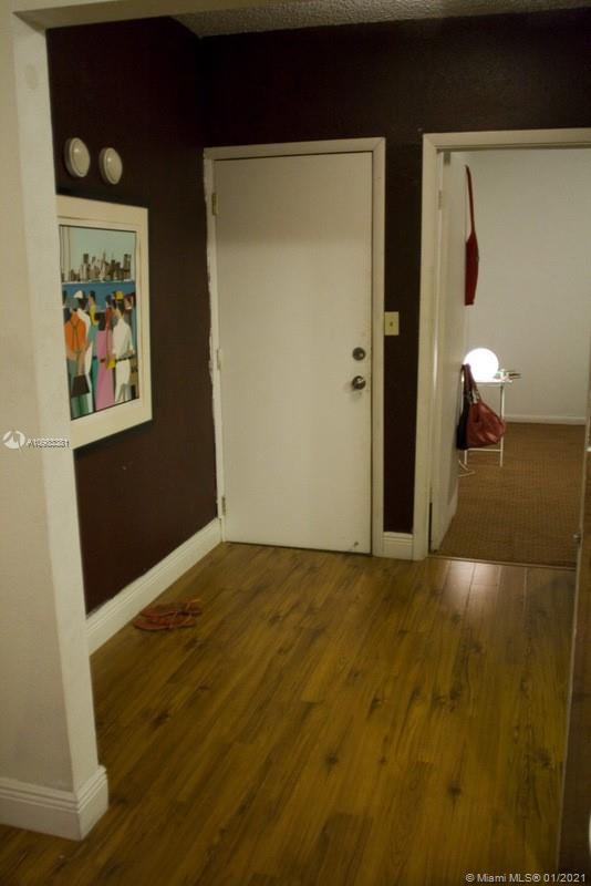 See details / 3474 sq. ft. $ 2021-01-14 0 Photo