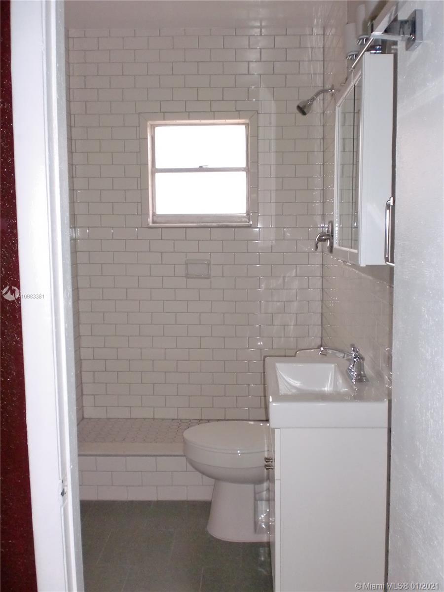 See details / 3474 sq. ft. $ 2021-01-14 0 Photo
