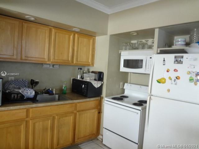 See details / 2450 sq. ft. $ 2021-01-14 0 Photo