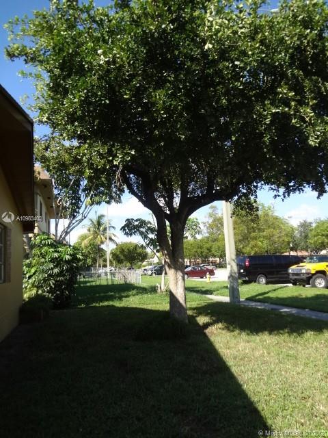 See details / 2450 sq. ft. $ 2021-01-14 0 Photo