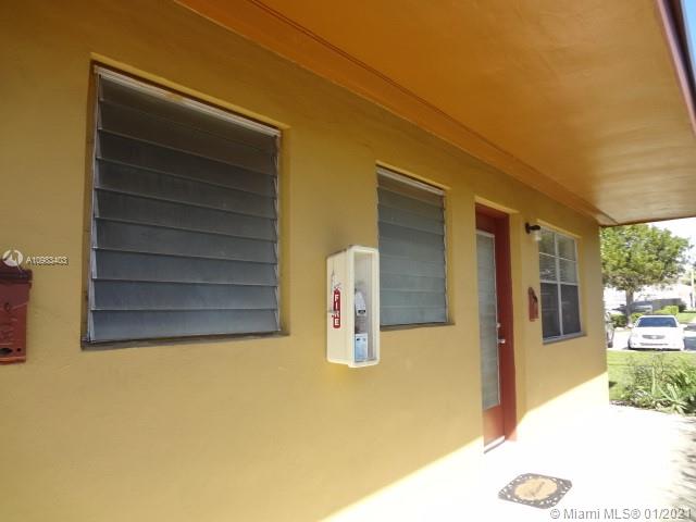 See details / 2450 sq. ft. $ 2021-01-14 0 Photo