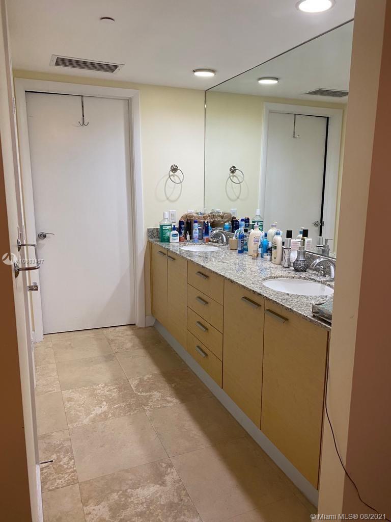 See details 3409 2 / 1 1086 sq. ft. $ 2021-06-10 0 Photo